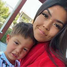 Folks, there are so many peaches