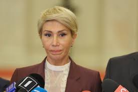 De asemenea, raluca turcan a spus că speră ca până la finalul anului 2022, românii să aibă o nouă lege a pensiilor. Raluca Turcan Atac La Adresa Psd Psd Se Mai GandeÈ™te Cum SÄƒ I PedepseascÄƒ È™i SÄƒ I Taxeze Suplimentar Pe Romanii Care Muncesc Ziarul Profit
