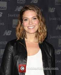 556k likes · 483 talking about this. Disney S Tangled Is Heading For Television Mandy Moore Zachary Levi Reprising Voice Roles Contactmusic Com
