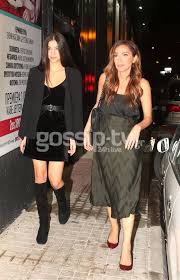 Δες το video clip που μόλις κυκλοφόρησε. Despoina Bandh Melina Nikolaidh Mama Kai Korh Se Koines Emfaniseis Ereportaz