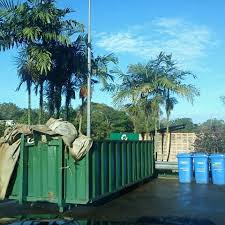 Ridho dinata 23112011 yeni primasari 23112012 m. Tempat Pembuangan Sampah Pulaie