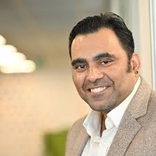 How to Build Rapport with Someone New at Work