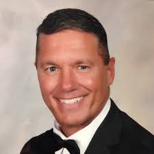 Todd Tueller's Instagram, Twitter & Facebook