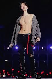 Exo abs ranking (based entirely on my opinion) therefore i hope none will be offended :) this was a little fun video i made. Presenting 10 Sexy Photos Of Exo S Baekhyun S Toned Abs To Make Your Day Hotter Channel K