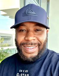 Sundays are for love with Daviola Ramputa