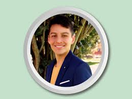 Ser la voz de las marcas", ese es el objetivo de nuestro egresado Frey  Calderón