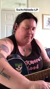 Alaniscrow solo singer/song writer