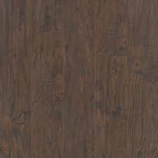 Cashe hills 8 x 47 x 8mm oak laminate flooring. Western Bronze Laminate