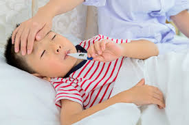 Biasanya bayi akan mengalami demam pada saat suhu tubuhnya berada di atas 37.5 derajat c atau lebih. Cara Mengatasi Pilek Pada Bayi Dan Anak Yang Tepat Dan Aman Honestdocs