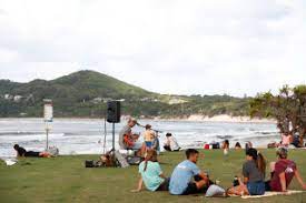 Kerry chant reveals information about an infected man in byron bay and where he travelled from. Coronavirus Nsw Byron Restrictions To Lift After No New Cases In Nsw