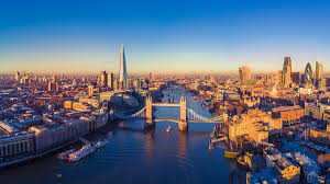 The #threelions, @lionesses, #younglions and para lions. Study Abroad Program London England Api Abroad