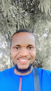 My husband's side chick came shopping at my shop with his ATM card what  should I do 😭 It's urgent Abeg make Una advice her 🤦🤦