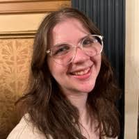 Ashley Mccue's Instagram, Twitter & Facebook