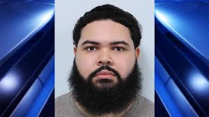 PD: Man recklessly drove through Springfield with 3-year-old in car