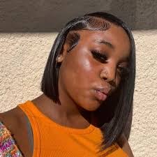 Nicole Emery's Instagram, Twitter & Facebook