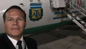 Pilot of doomed plane told Colombia controllers he had 'no fuel' before  crash