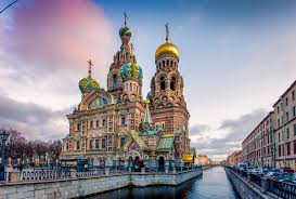 Overal vind je kerken en kathedralen waar zowel binnen als buiten bladgoud is verwerkt. Sint Petersburg Dit Moet Je Weten Voor Je Stedentrip