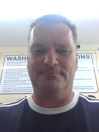 Morning ng from Brisbane Queensland Australia I'm in a suburb called  Tingalpa it's south side of Brisbane it's 610 am here and I feel awake but  tired alone