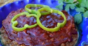 Ten minutes before done, sprinkle reserved cheese over and finish meatloaf is best cooked at 350 or 375 versus 400. Elk Meatloaf