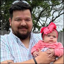 Timothy Traeger's Instagram, Twitter & Facebook