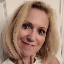 Lana Walsh's Instagram, Twitter & Facebook