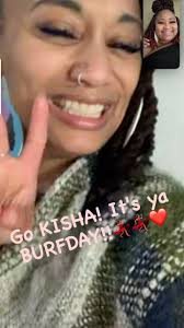 SCREAMING HAPPY BIRTHDAY TO MY BIG SISSY!!! I WANT YOU TO ENJOY THIS DAY TO  THE FULLEST! YOU DESERVE IT! TODAY IS ALL ABOUT YOU AND I WANT YOU TO DO  WHATEVER YOU WANT TO DO WITH NO WORRIES! I LOVE YOU ...