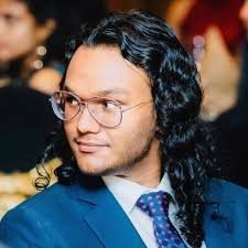 The iPhone 16 Ultra will feature a larger 6.9” display, making it the  largest display ever