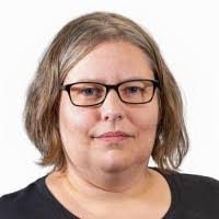 Lori Whitehead's Instagram, Twitter & Facebook