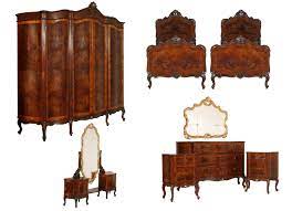 9 sumptuous bedrooms with boldly upholstered headboards. Antique Bedroom Sets Baroque Chippendale 1940s