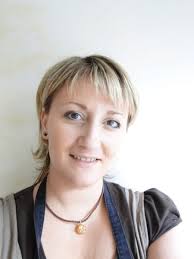 Beatrice FURIO, 47 ans (BOUAFLE, MENUCOURT, PARIS)