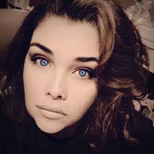 Where to find noise cancellation headphones for Fantasmic show?