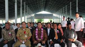 Sejarah gereja pentakosta indonesia tidak dapat dipisahkan dari riwayat pendirinya yaitu pendeta evangelis renatus siburian. Dampingi Menag Buka Perayaan Hari Pentakosta Wagub Kandouw Paparkan Harmoni Kehidupan Beragama Tribun Manado