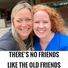 🤗 ❤️ Today as I was delivering lunch to St. Francis Hospital I heard  someone call my name in the the parking lot. I ran into a childhood friend  who I sent