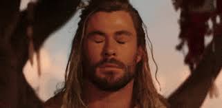 Hyper realistic sculpture at Orlando airport : r/nextfuckinglevel