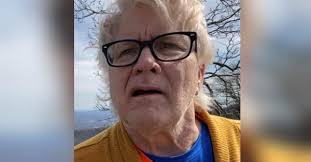 Mitchell Simmons's Instagram, Twitter & Facebook