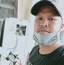 A classic makes its comeback. First introduced in 2004 and last seen in  2016, the Jordan Retro 12 “French Blue” returns with its clean, iconic  look. Available for in-store shopping or Ship