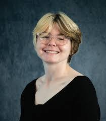 Donna Nealy's Instagram, Twitter & Facebook