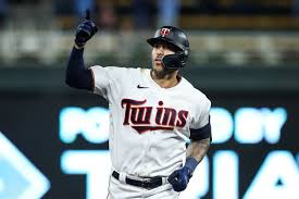 Free-agent shortstop saga ends with Carlos Correa returning to Minnesota  Twins | CNN