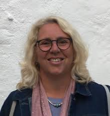 We are delighted to welcome Carrie Beech to the #HPLedu Associate team.  Carrie brings over 30 years of teaching and leadership experience in  primary and secondary education. She has also held advisory