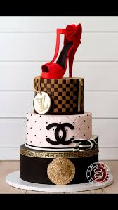 Torta Di Compleanno Per Designer Europei Compleanno Designer Europei Torta Torte Di Compleanno Torte Torte Di Compleanno Ragazza