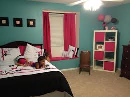 Black And Pink Room Pink Black And White Bedroom With Turquoise Paint Livingroom Layout Room Redo Girly Room