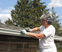 It is essential that gutters are measured, pitched, and installed correctly in order to function properly. The 7 Top Dangers Of Diy Gutters Storm Master Gutters