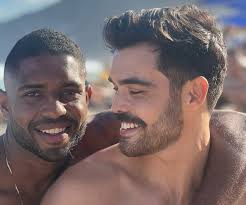 Brazilian star becomes first active player in men's tennis to come out as  gay. Read more: https://shorturl.at/EYeS4