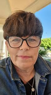 What do you think of my new perm hairstyle?