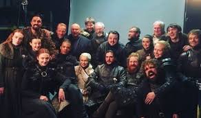 Episodul final game of thrones. Final Pentru Game Of Thrones Sute De Mii De Fani DezamÄgiÅ£i De Ultimul Episod Newsin
