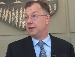 This Alberta lawyer hired a private investigator to tail a judge. Who is  John Carpay?