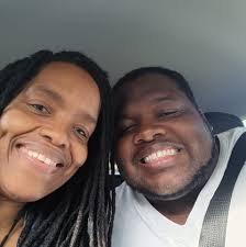 where to find the best oxtails?