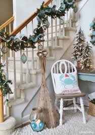 Starfish and sand dollar beach christmas ornaments. 17 Coastal Christmas Decor Ideas