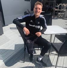 Scroll below to learn details information about kristoffer zachariassen's salary, estimated earning, lifestyle, and income reports. Bzm Hywlywwdzm