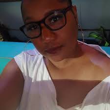 Stacy Holt's Instagram, Twitter & Facebook